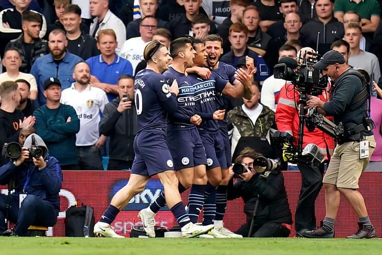 美媒：保罗不太可能签约其他球队，他在更衣室的影响力太大了