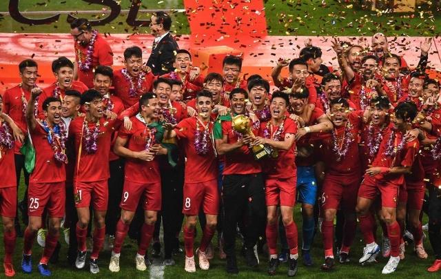 半场：多特1-0霍芬海姆，扬-科托助攻布兰特破门