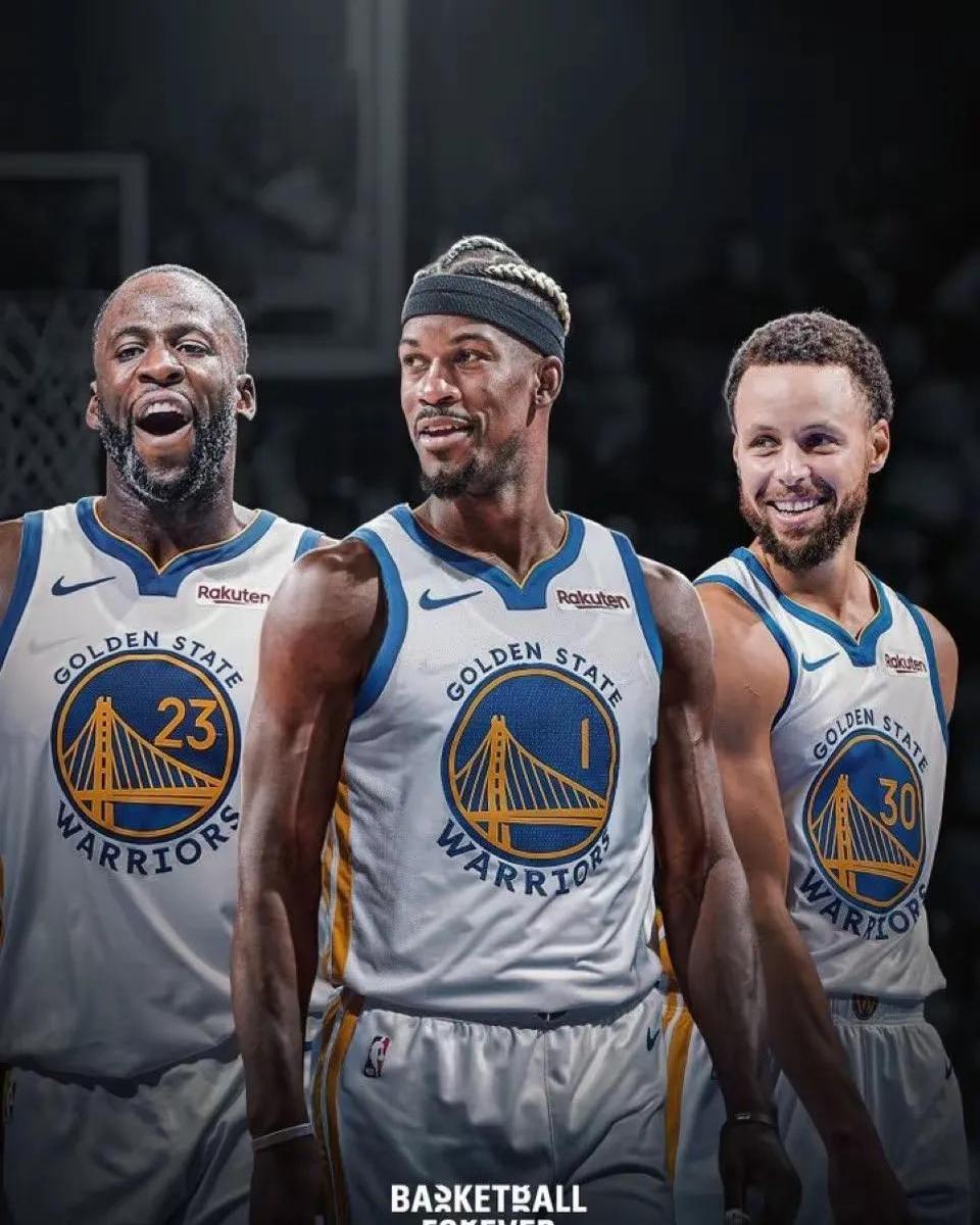 博主：今天中午河南队已抵达足协杯决赛地苏州，并进驻赛区