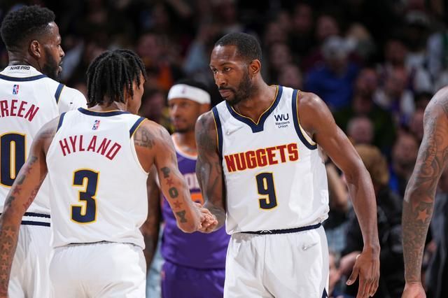 14岁小将金书贤 一曲《梁祝》惊艳全场 自由滑139.77分全锦赛夺金