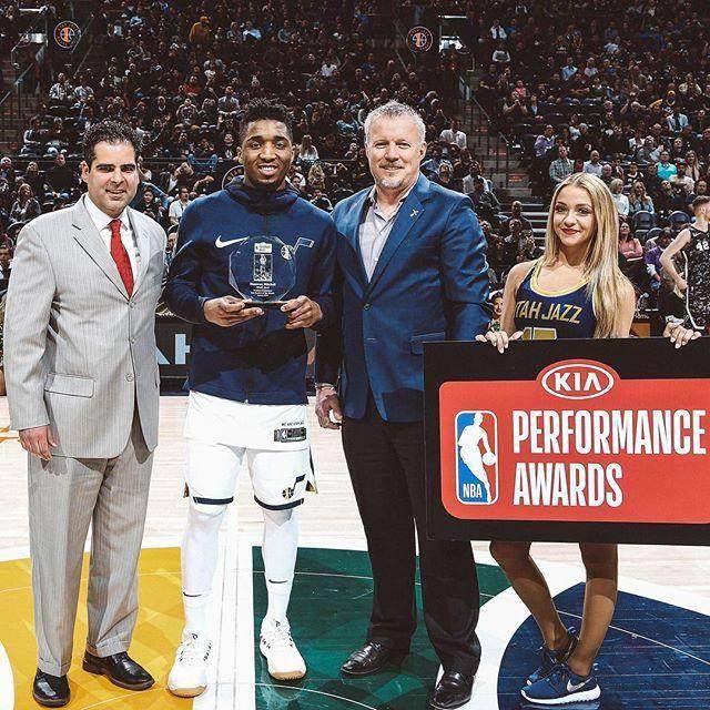 米兰在三分制意甲第三次前20轮只输1场，前两次最终均夺冠